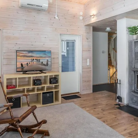 Pikku-poelly By Interhome Ferienhaus